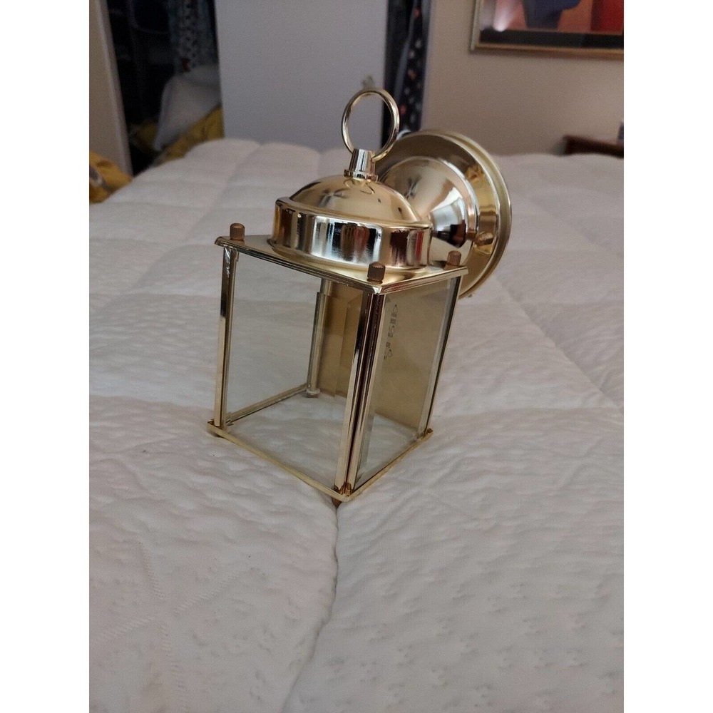 Hampton Bay Exterior Coach Lantern Polished Brass Finish 4.5”W See Description